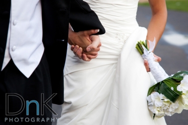 photojournalistic wedding photography