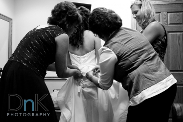 busseling wedding dress