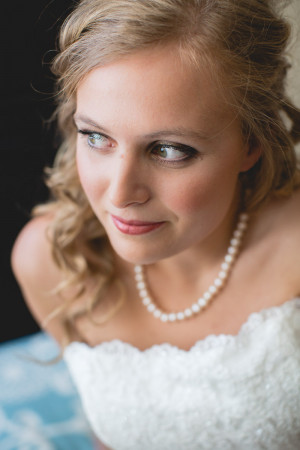 Classic bride portrait
